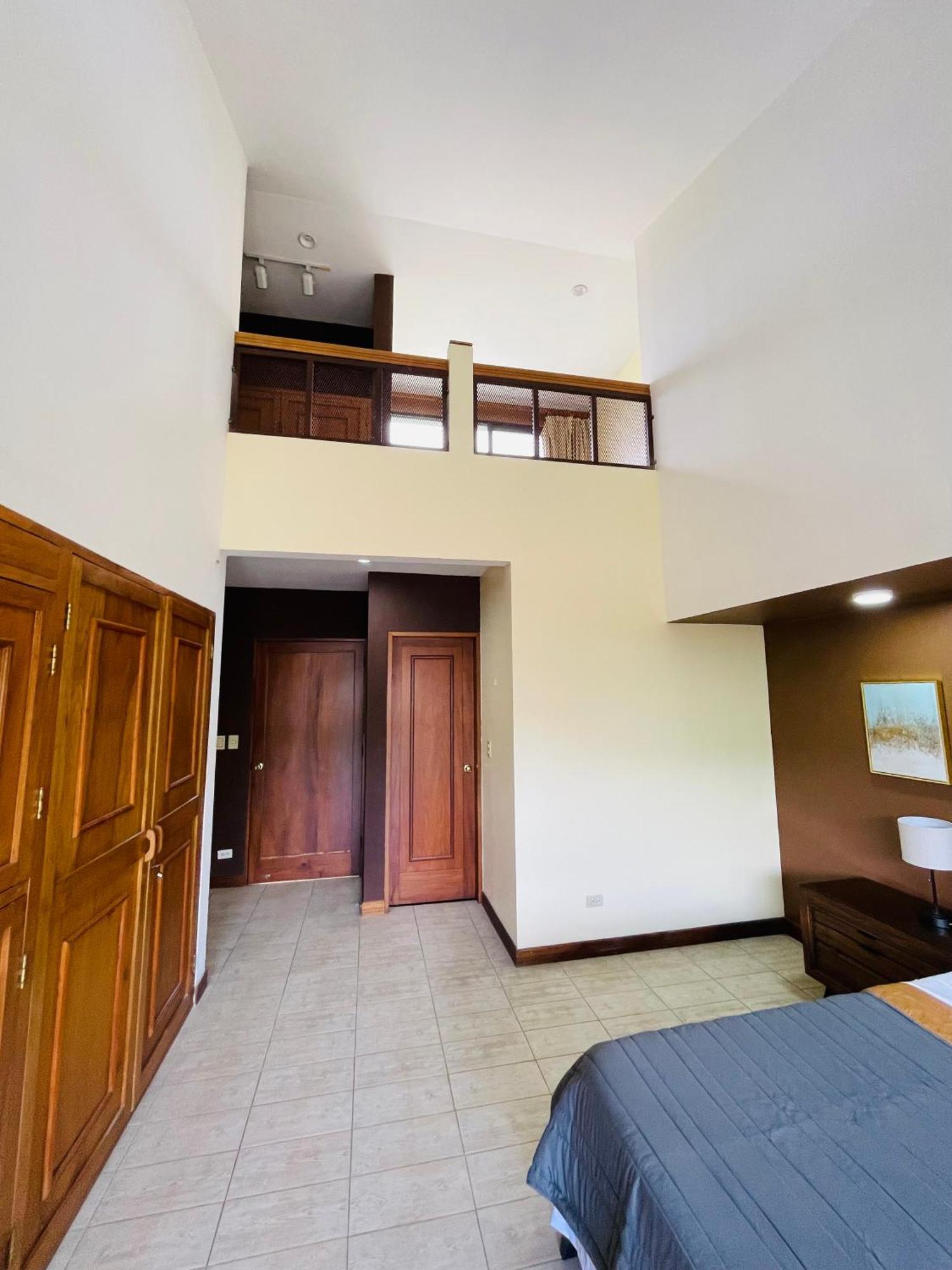 The Rainier Bed & Breakfast 5 Сан-Хосе Экстерьер фото