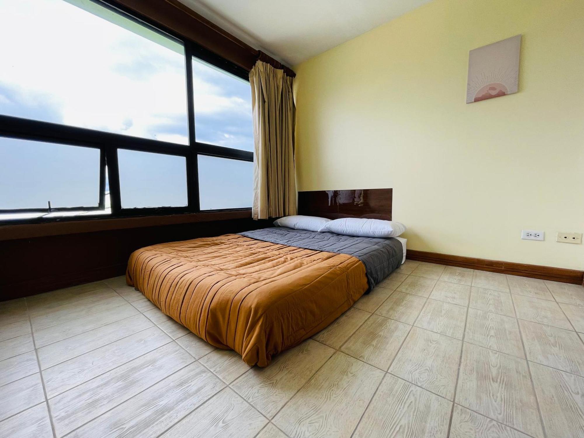 The Rainier Bed & Breakfast 5 Сан-Хосе Экстерьер фото